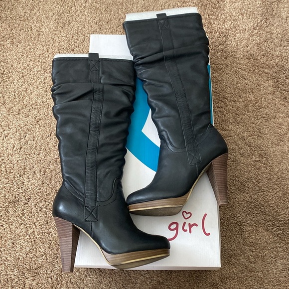 Boots | NWT Round Toe Tall Boots - Picture 3 of 7